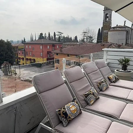 Vista Con Terrazza Esclusiva